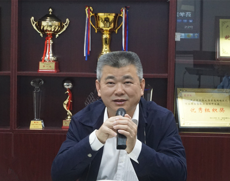 党委常委罗辉副董事长莅临指导